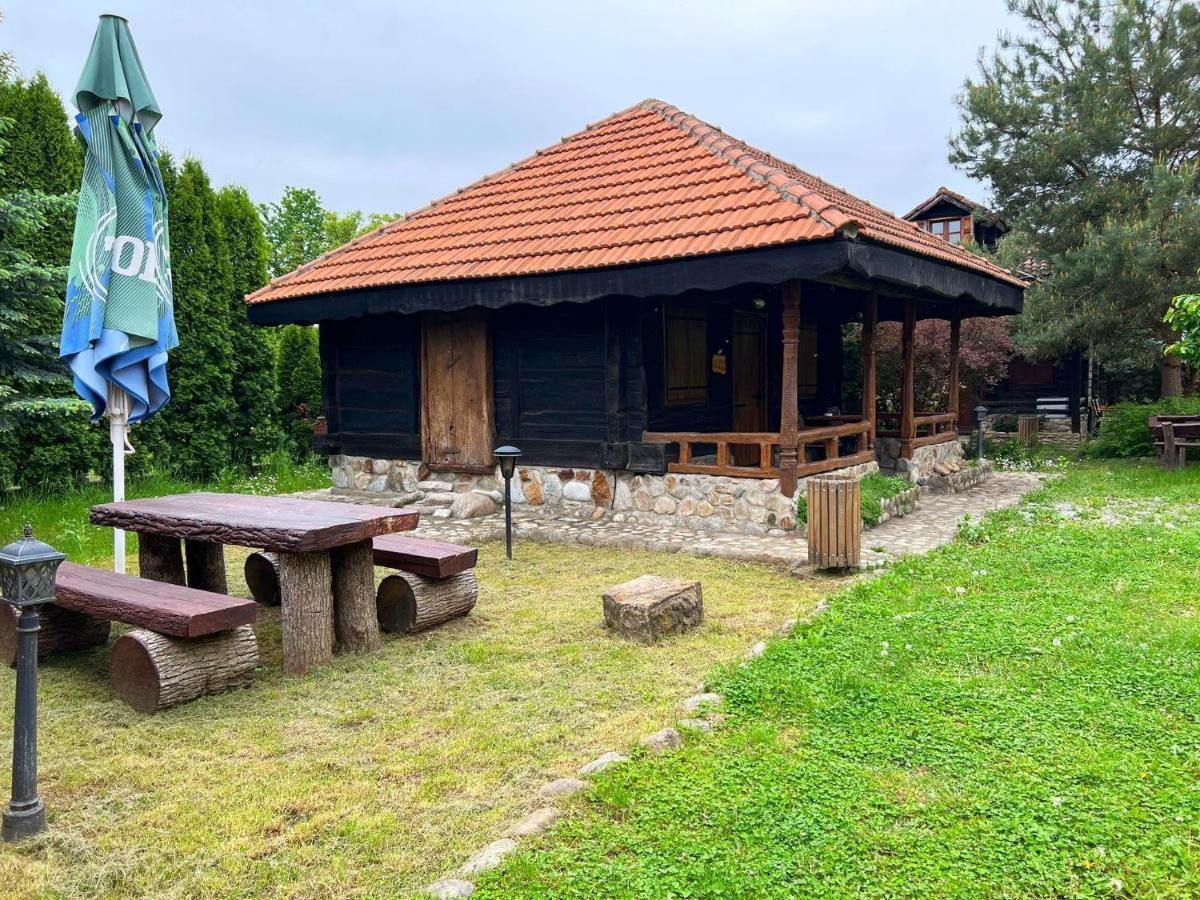 Satul Traditional Runcu (Gorj) Exterior foto