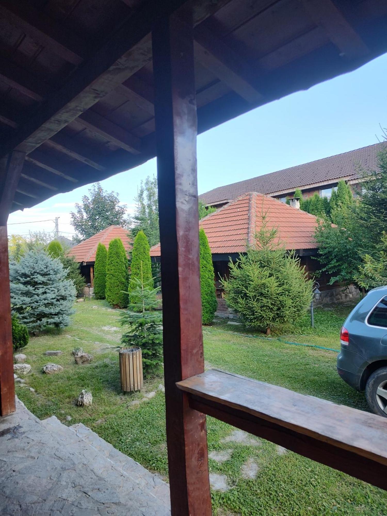 Satul Traditional Runcu (Gorj) Exterior foto