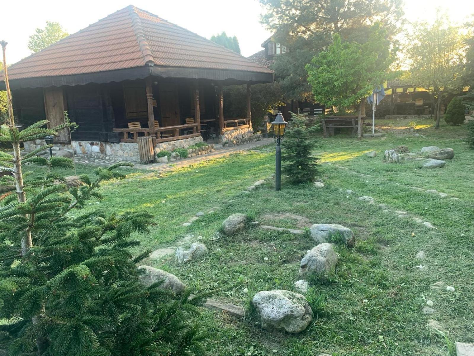 Satul Traditional Runcu (Gorj) Exterior foto